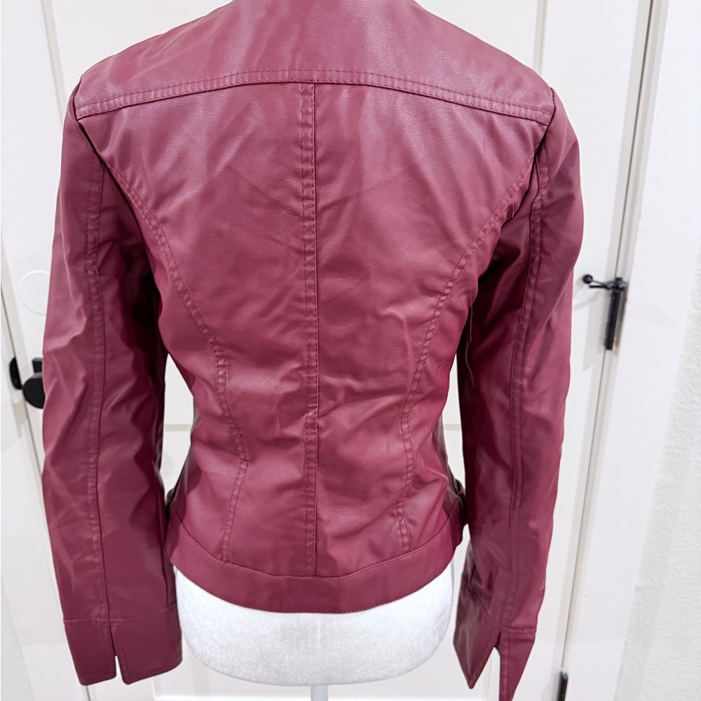 New Look Wine Faux Leather Zip Moto Jacket - Picture 5 of 6